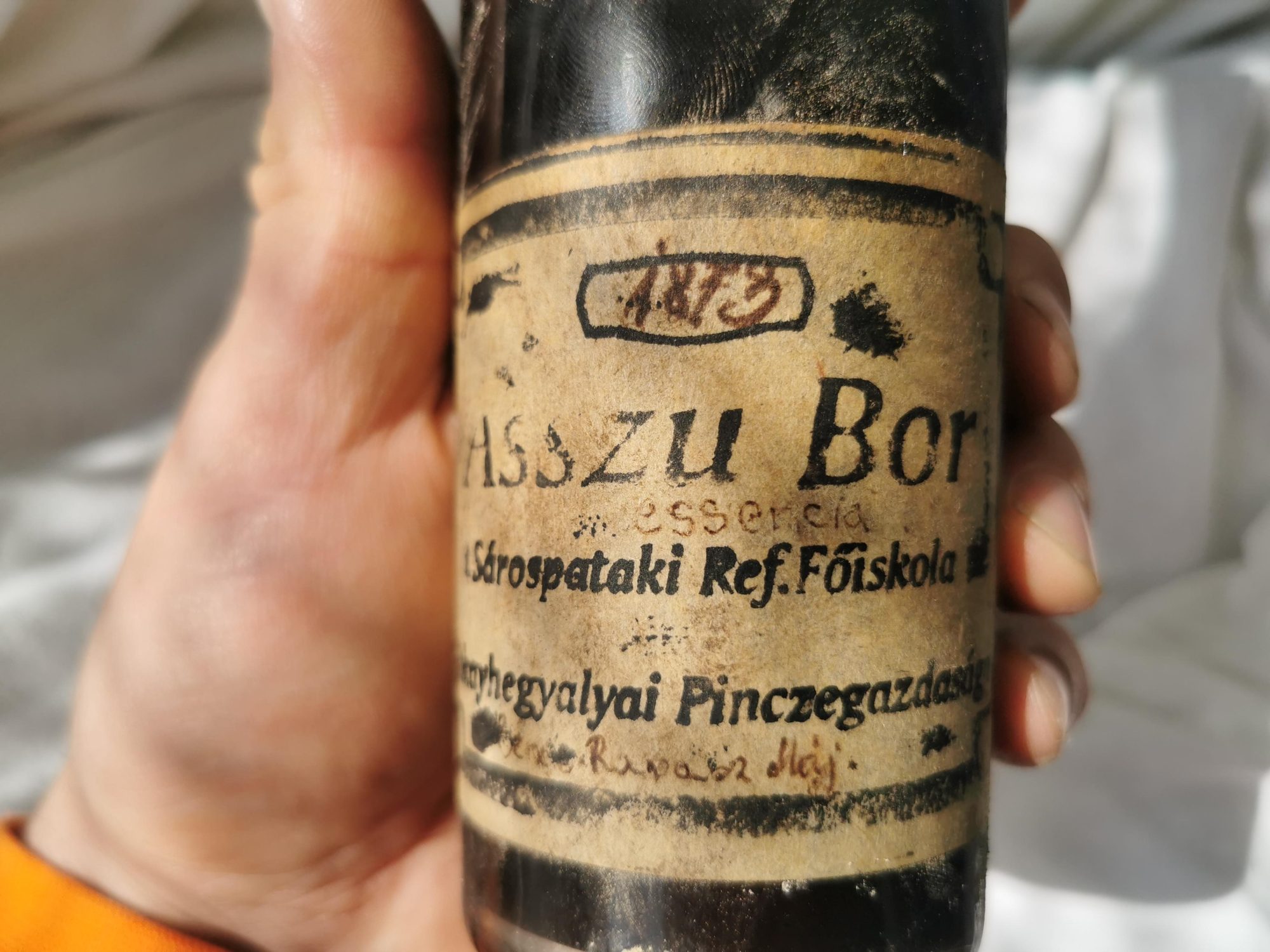 The label of the 1873 Essencia: Aszu Bor essencia, Sárospataki Ref. Főiskola