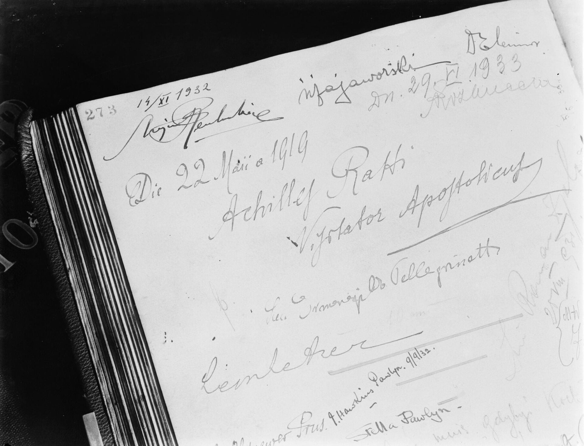 Page 273 of the Fukier guest book: Die 22 Maii a 1919, Achille Ratti, Visitator Apostolicus, with Pellegrinetti beneath