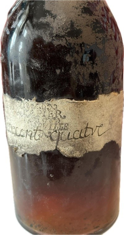 Right part of the label, cent quatre