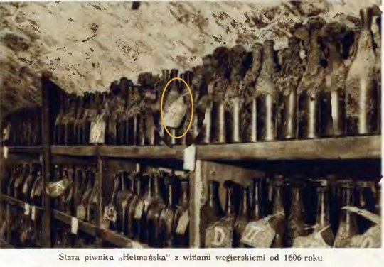 The Piwnica Hetmańska, captioned as holding Hungarian wines from 1606; one tagged bottle marked